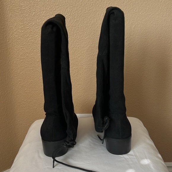NWT Women’s black by C David suede boots w string ties. Low heel above the knee - Picture 2 of 8